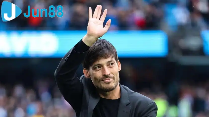 David Silva tin rằng Pep Guardiola sẽ là HLV tiếp theo của Tây Ban Nha (Ảnh: GOAL)