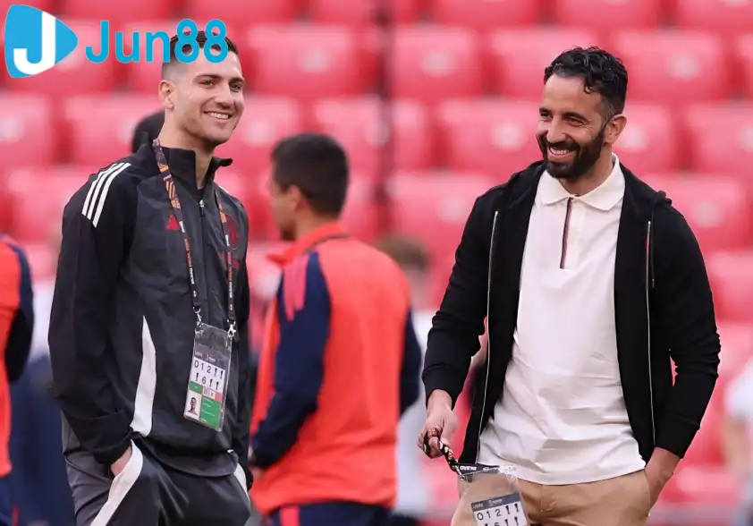 Ruben Amorim và Diogo Dalot được xác nhận có cùng tổ tiên